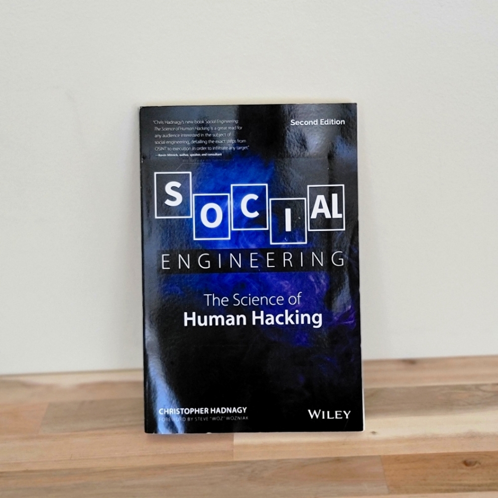 Social Engineering The Science of Human H4cking Book